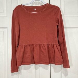 🍓 Gap Ruffle Bottom Long Sleeve Rust Colored Shirt Top - Small